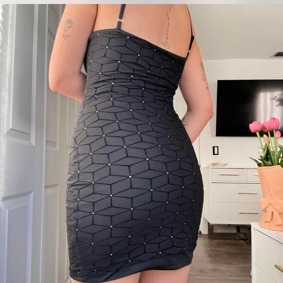 SHEIN Black Halter Mini Dress w/ Sparkle Detail – XS - Picture 4 of 8